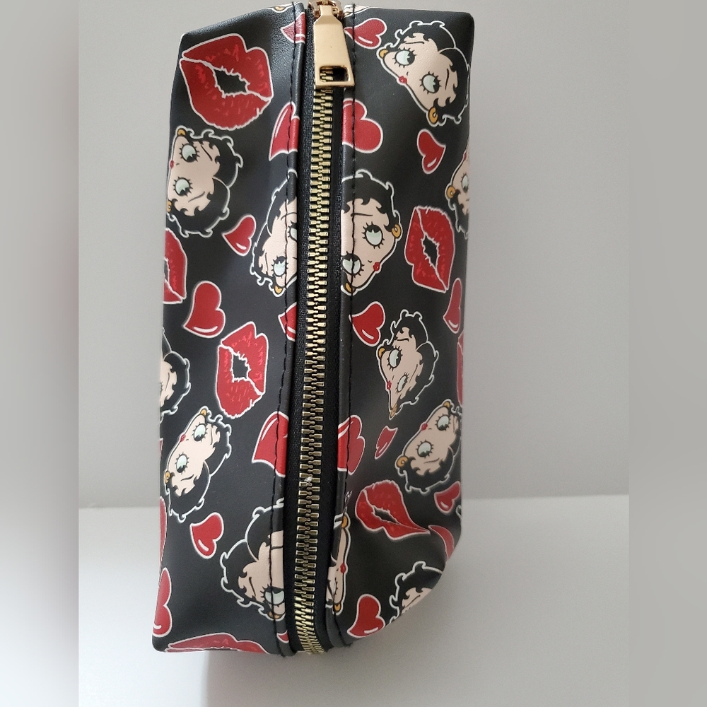 Betty Boop Mini Pouch